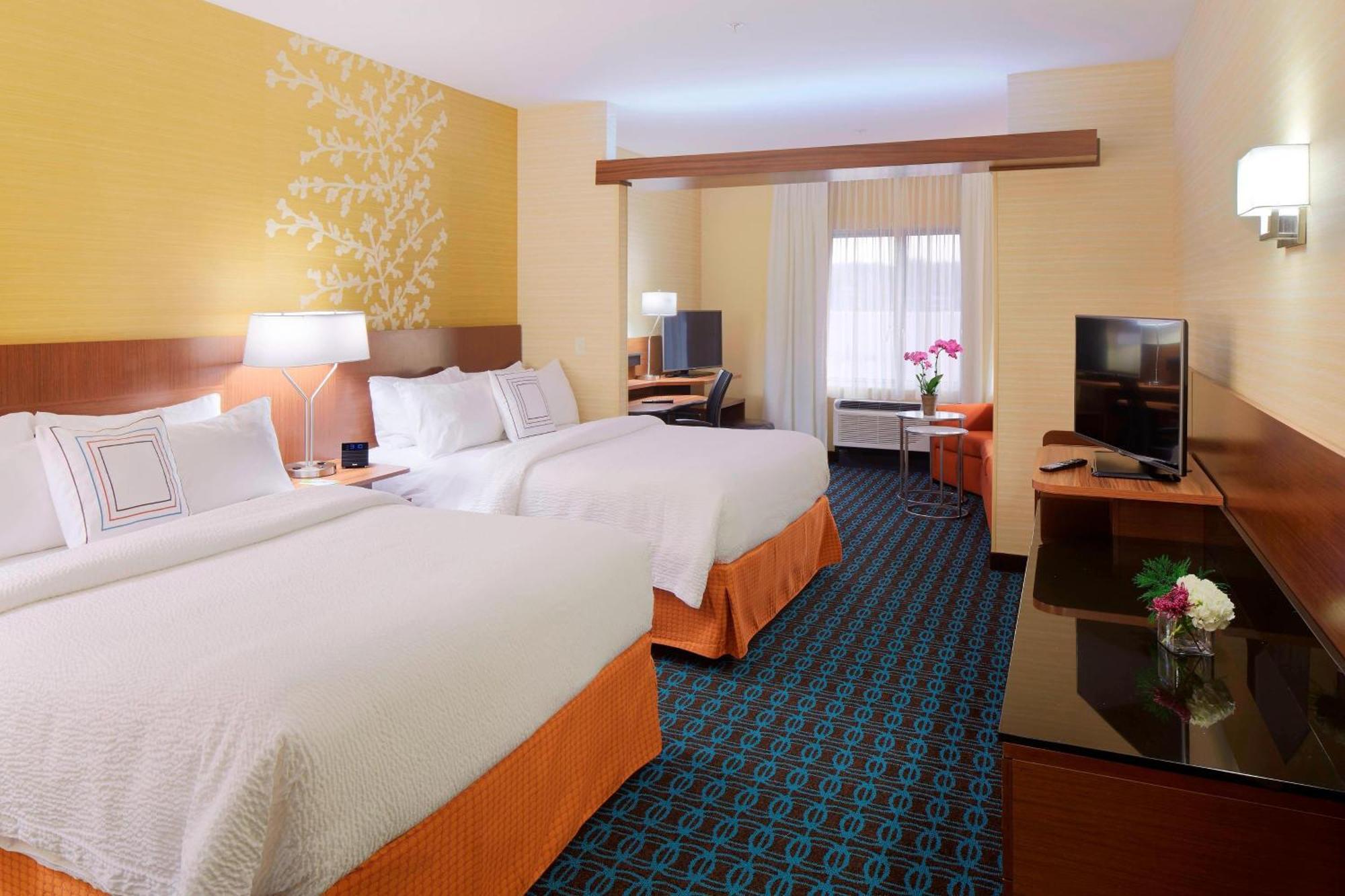Fairfield Inn & Suites By Marriott Springfield Northampton/Amherst Dış mekan fotoğraf