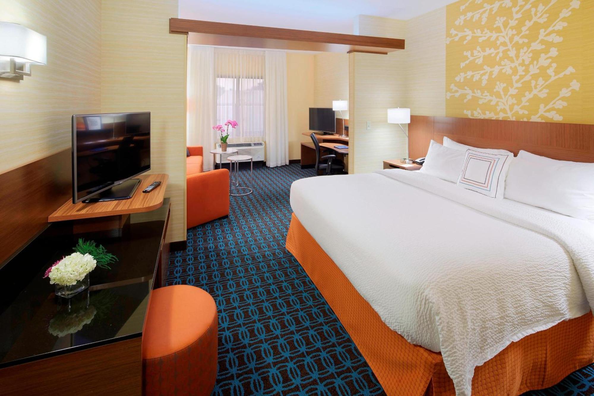Fairfield Inn & Suites By Marriott Springfield Northampton/Amherst Dış mekan fotoğraf